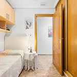 Yovalu 1 Yovalu Con Balcon Yovalutres Con Piscina, Calle Parodi Torrevieja