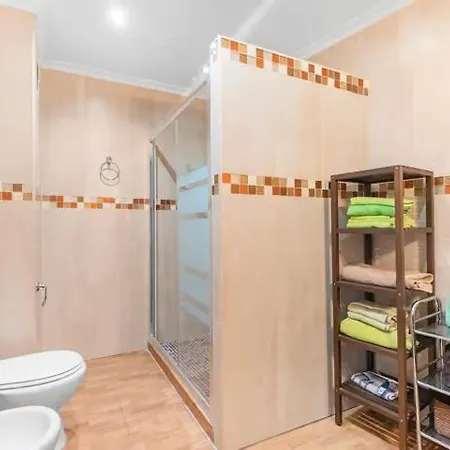 Yovalu 1 Yovalu Con Balcon Yovalutres Con Piscina, Calle Parodi تورّيفيِخا