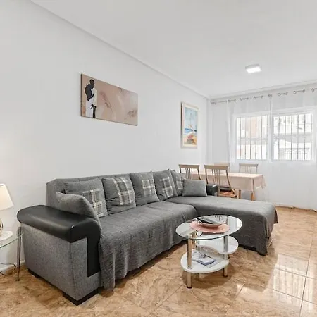 Yovalu 1 Yovalu Con Balcon Yovalutres Con Piscina, Calle Parodi Apartamento Torrevieja