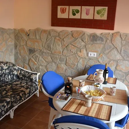 Apartment Yovalu Con Balcon,yovalu1sin Balcon, Yovalutres Con Piscina