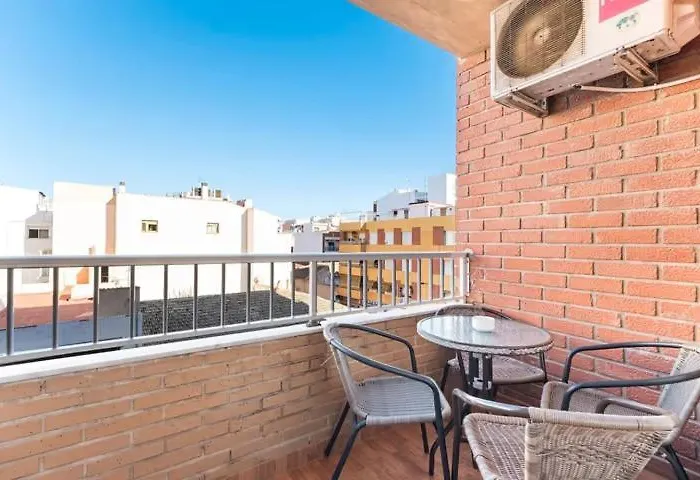Apartamento Yovalu 1 Yovalu Con Balcon Yovalutres Con Piscina, Calle Parodi Torrevieja